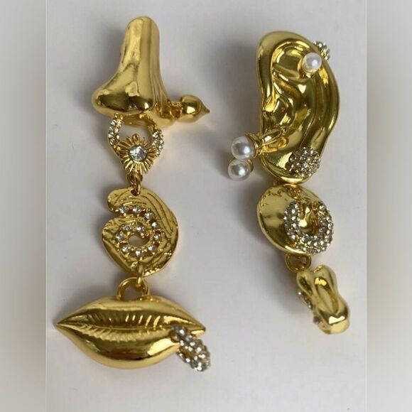 Anthropologie Jewelry - Vintage punk earrings M559